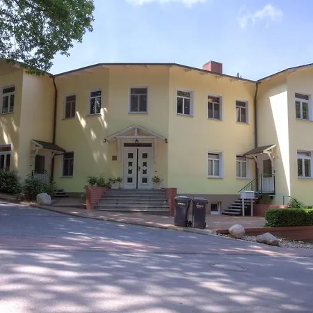 Zinnowitz, Margarete *