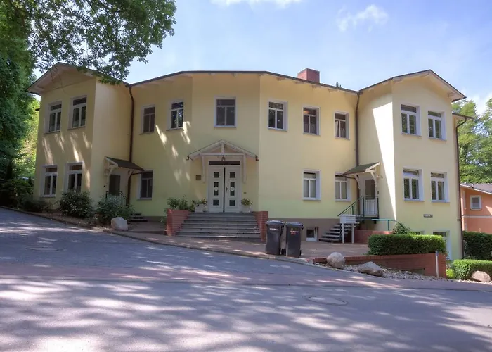 Zinnowitz, Margarete *